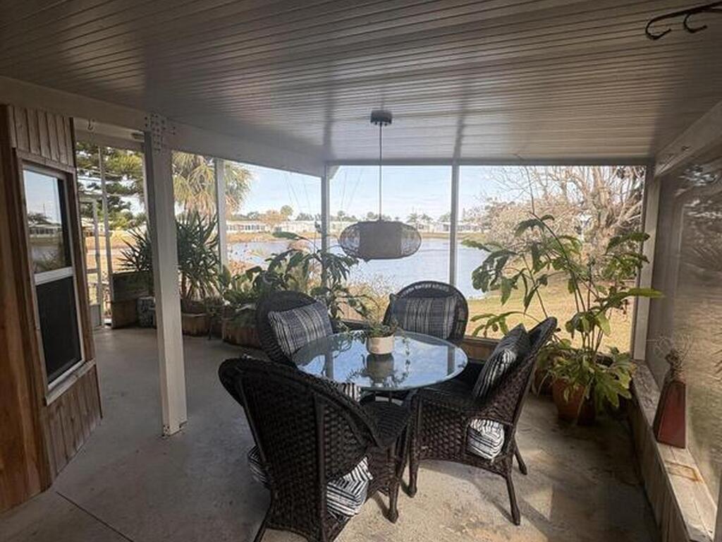 7625 Longhorn Avenue, Micco, FL 32976