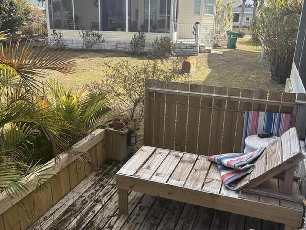 7625 Longhorn Avenue, Micco, FL 32976