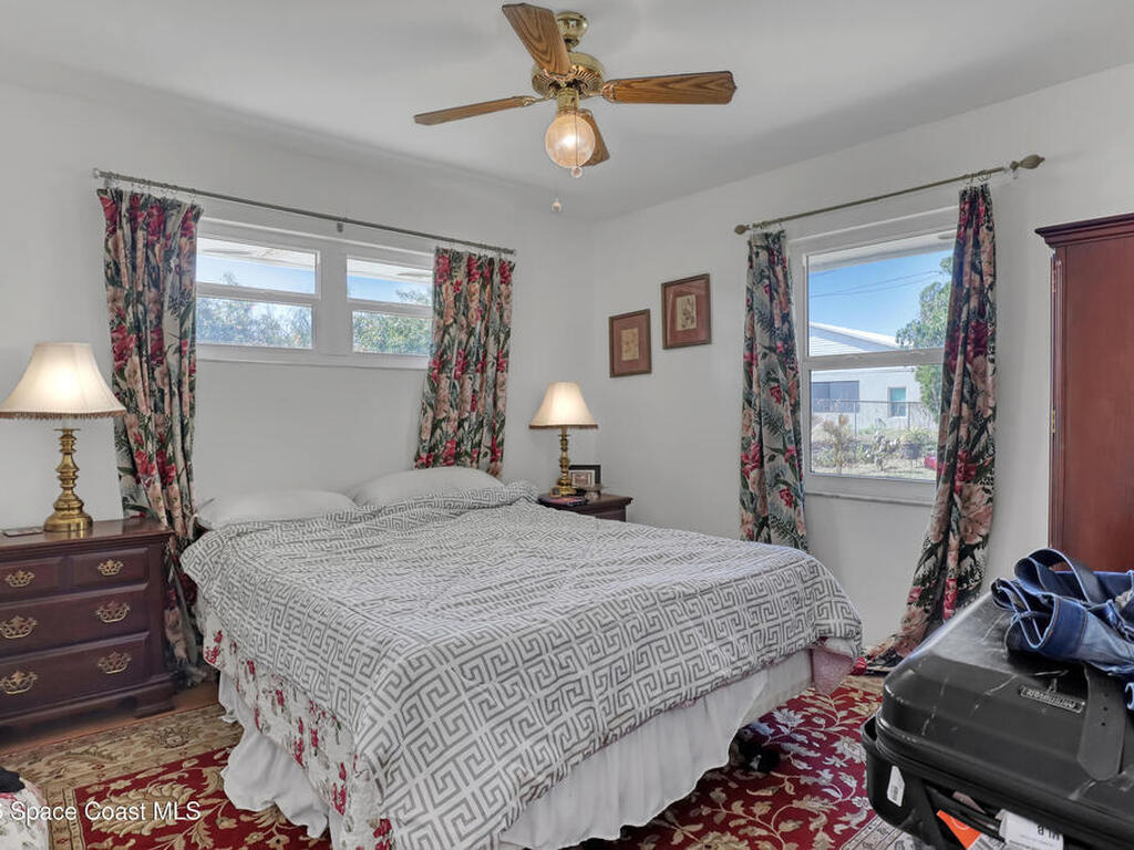 780 Baracoa Avenue, Palm Bay, FL 32905