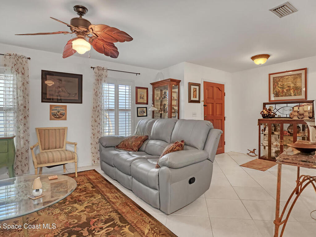 780 Baracoa Avenue, Palm Bay, FL 32905