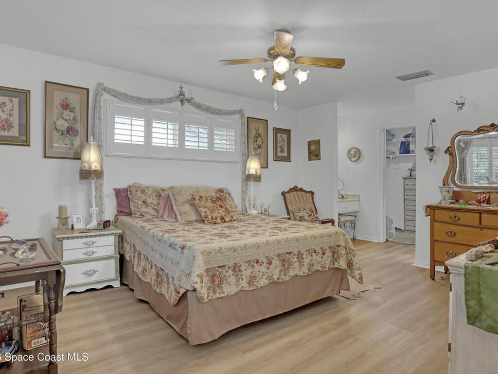 780 Baracoa Avenue, Palm Bay, FL 32905