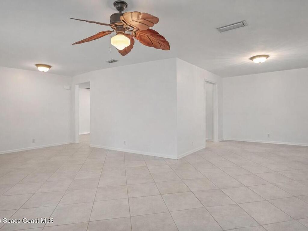 780 Baracoa Avenue, Palm Bay, FL 32905