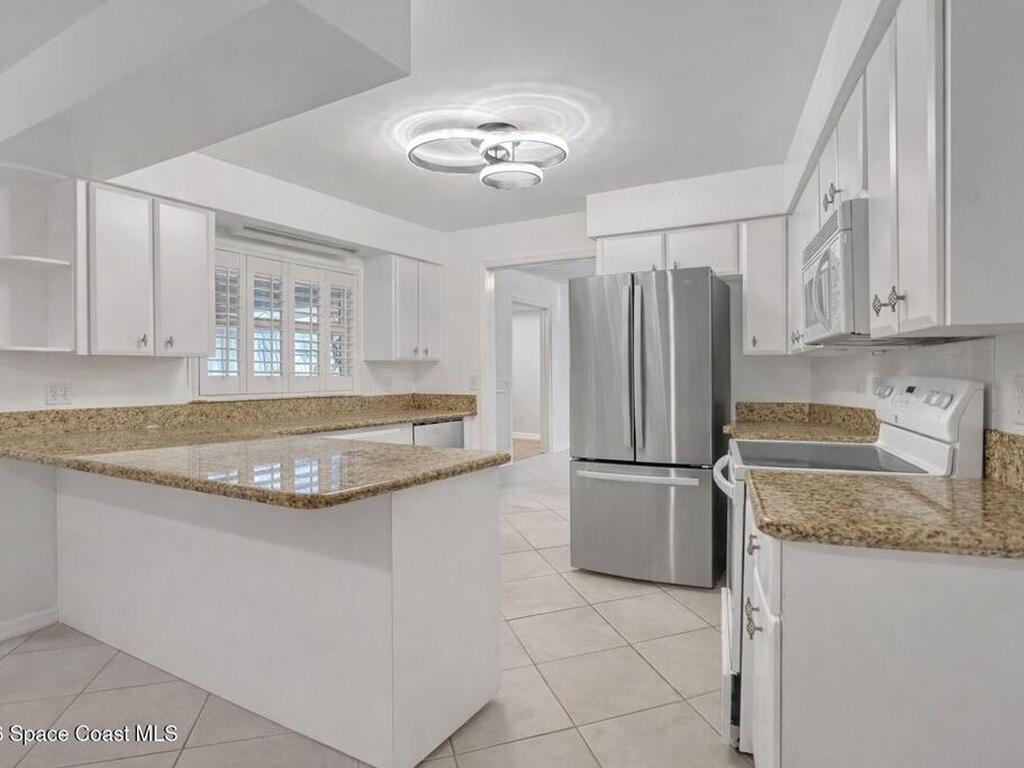 780 Baracoa Avenue, Palm Bay, FL 32905