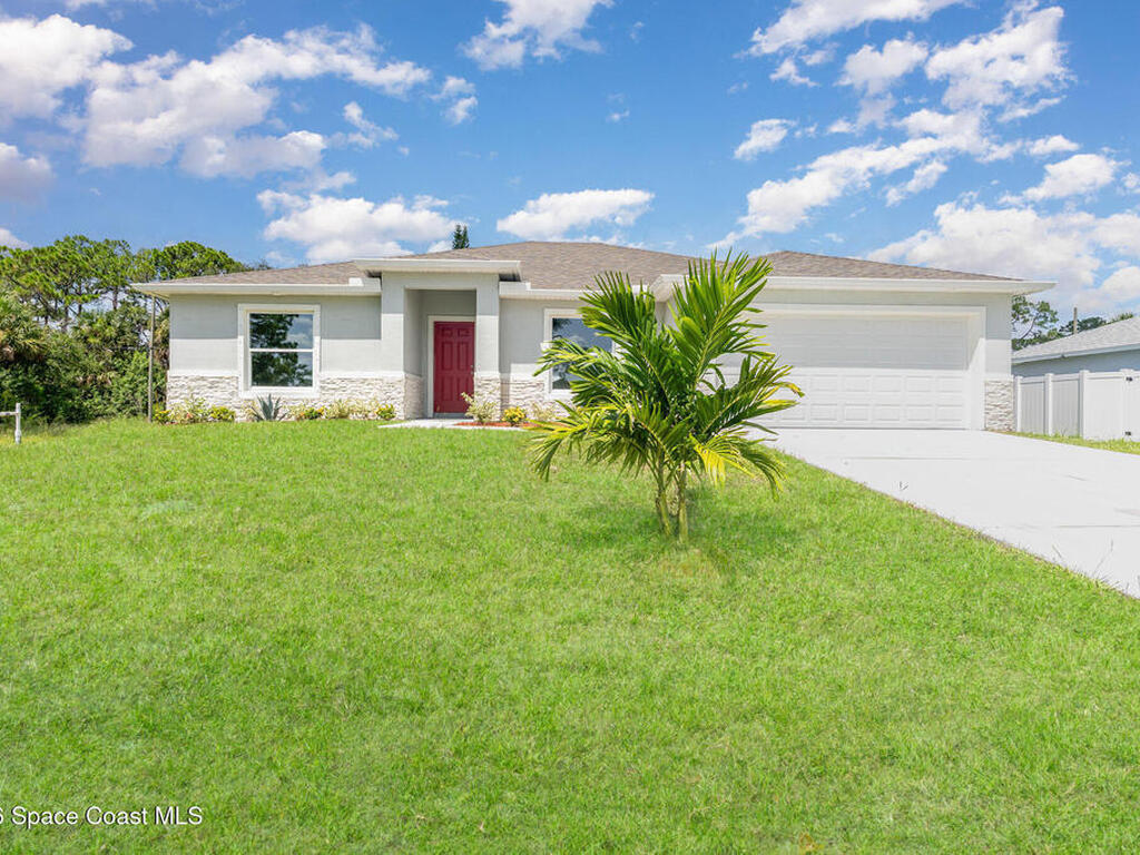 1526 Holcomb Street, Palm Bay, FL 32907