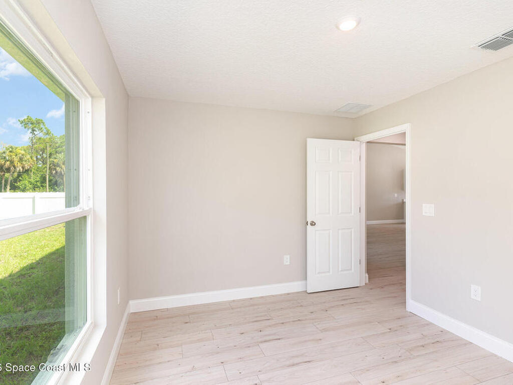 1526 Holcomb Street, Palm Bay, FL 32907