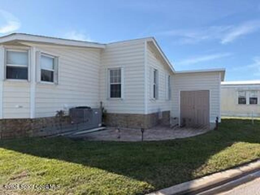 146 Victory Way, Melbourne Beach, FL 32951