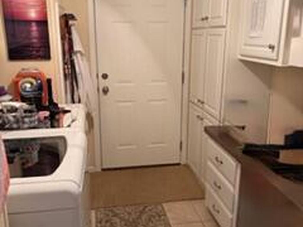 146 Victory Way, Melbourne Beach, FL 32951