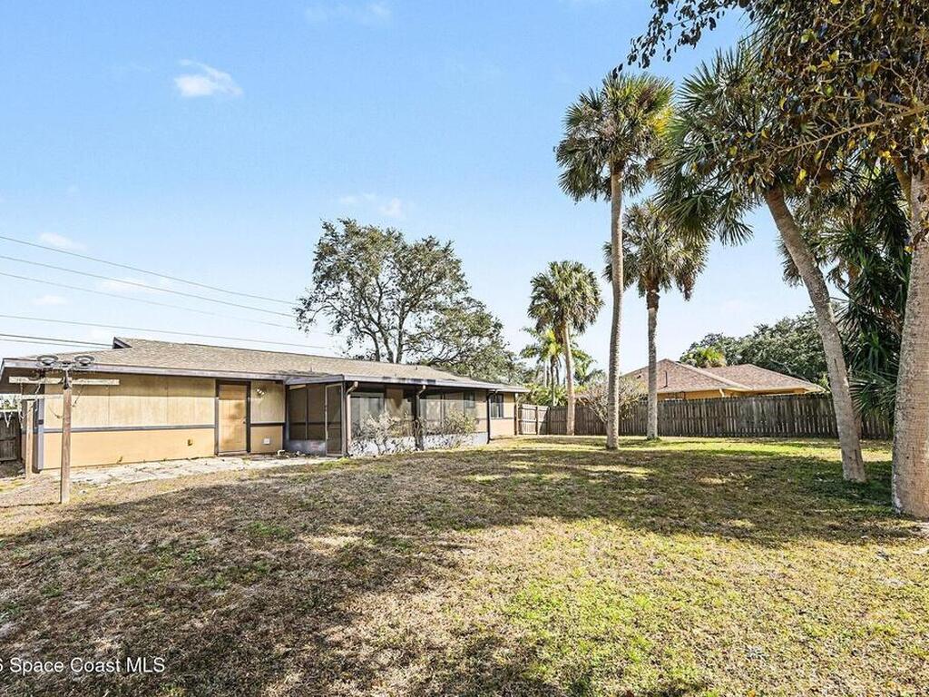 152 Americana Boulevard, Palm Bay, FL 32907