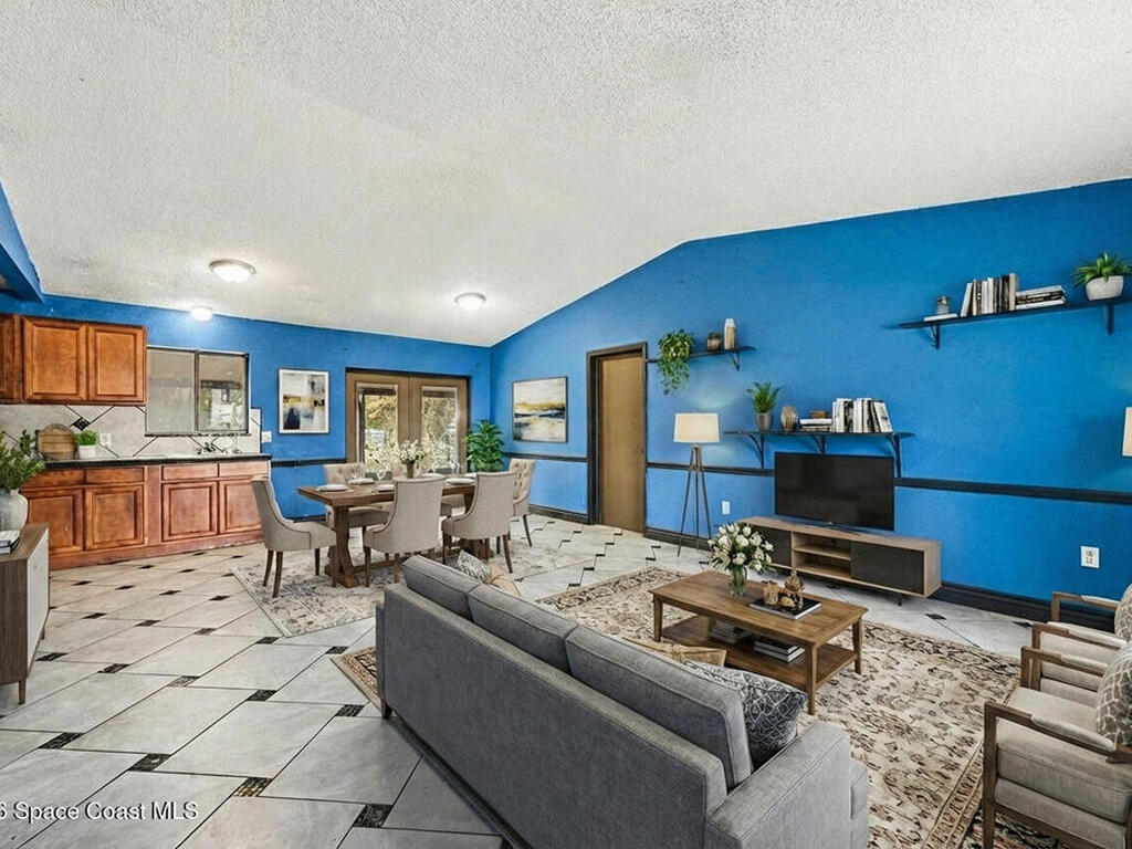 152 Americana Boulevard, Palm Bay, FL 32907