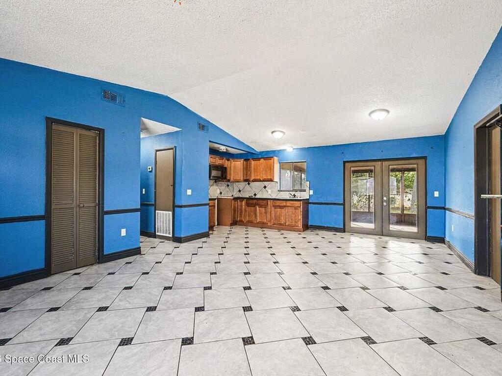 152 Americana Boulevard, Palm Bay, FL 32907