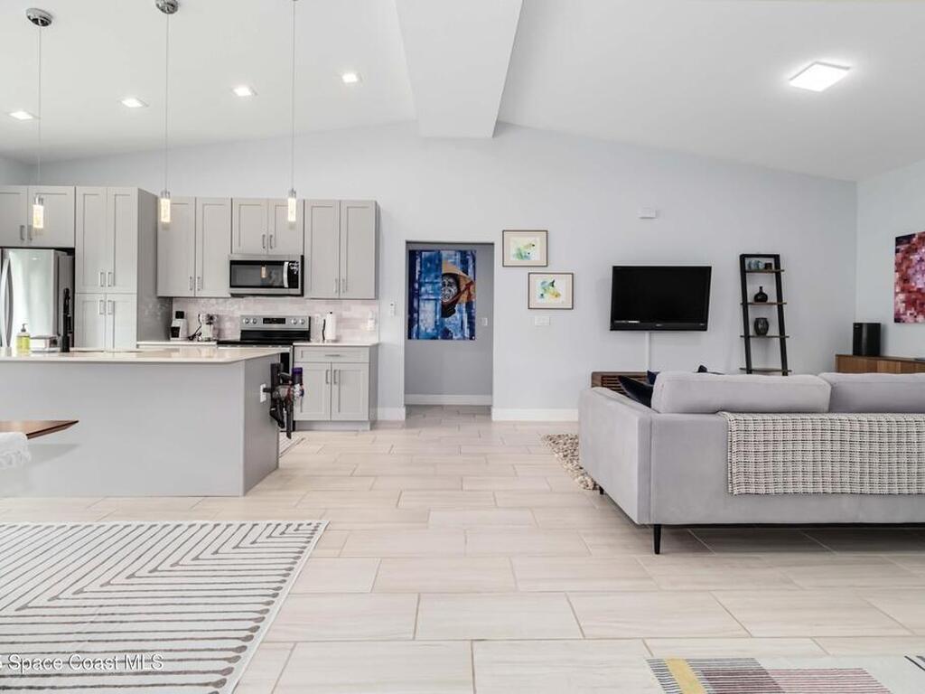 2840 Fontainebleau Avenue, Palm Bay, FL 32909