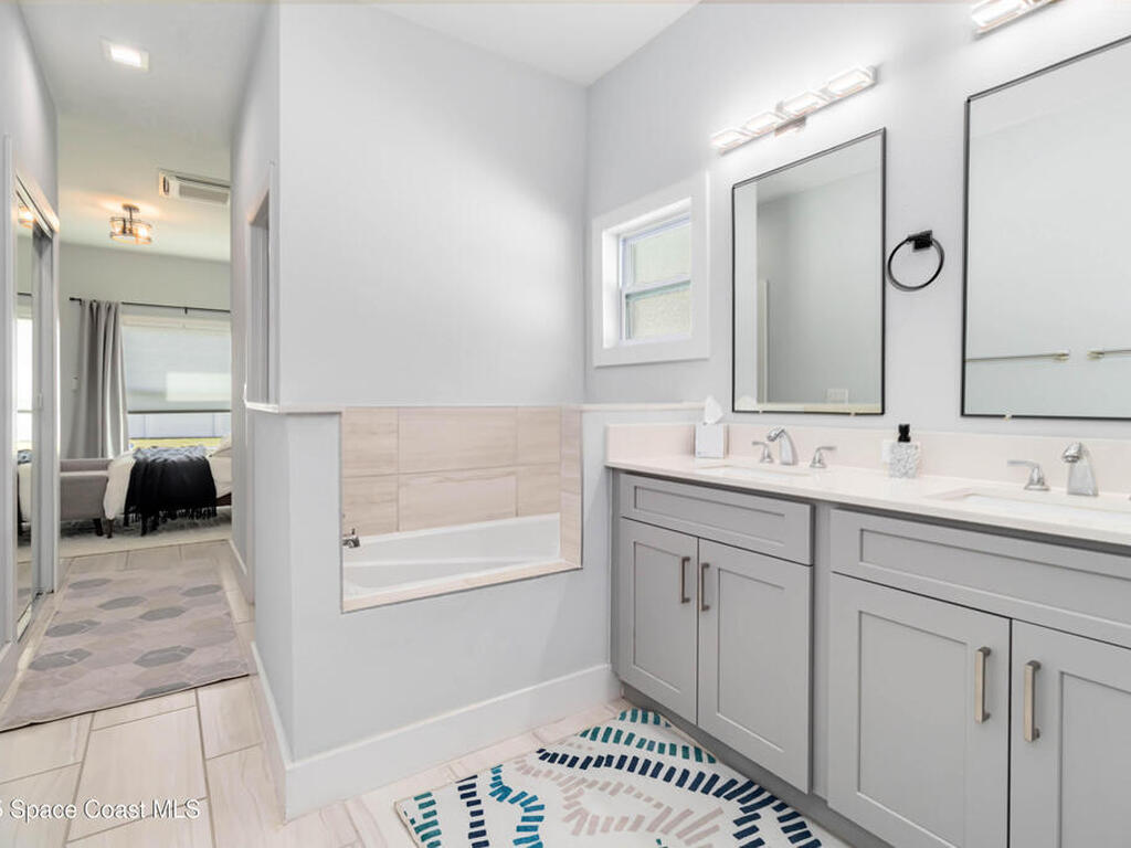 2840 Fontainebleau Avenue, Palm Bay, FL 32909