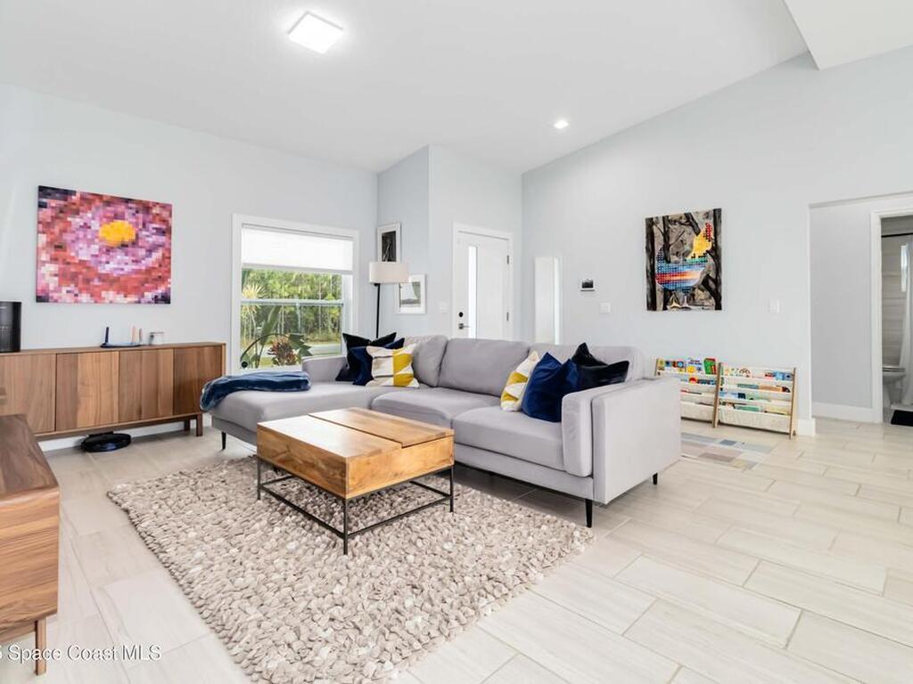 2840 Fontainebleau Avenue, Palm Bay, FL 32909