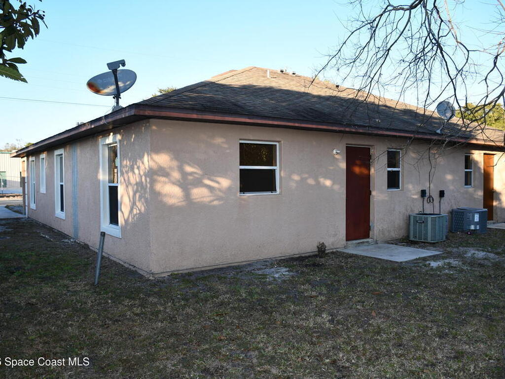 1529, 1531 Paradise Lane, Cocoa, FL 32922