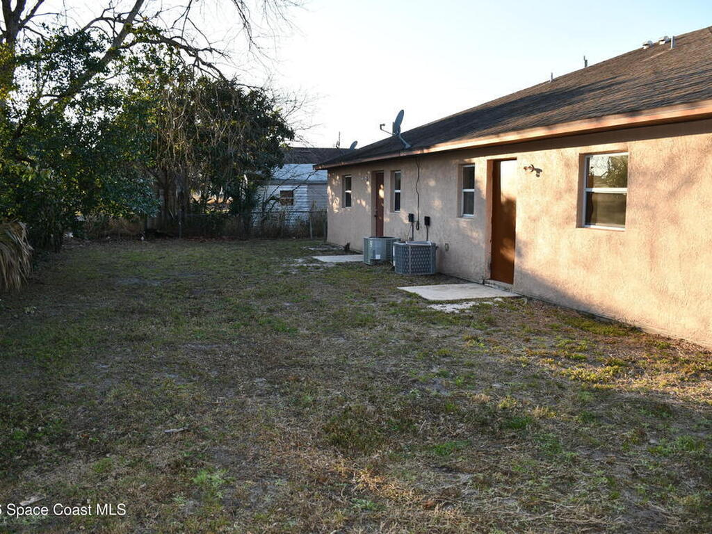 1529, 1531 Paradise Lane, Cocoa, FL 32922