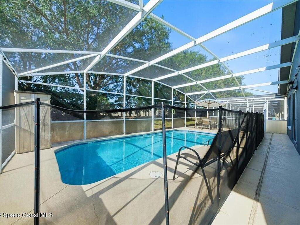 632 Bloomingdale Drive, Davenport, FL 33897