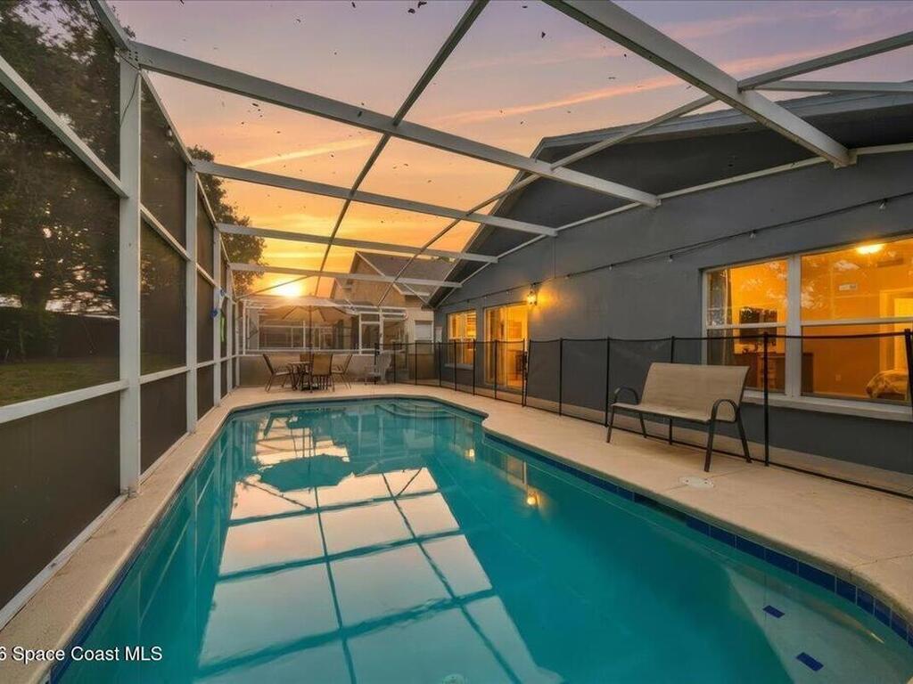 632 Bloomingdale Drive, Davenport, FL 33897