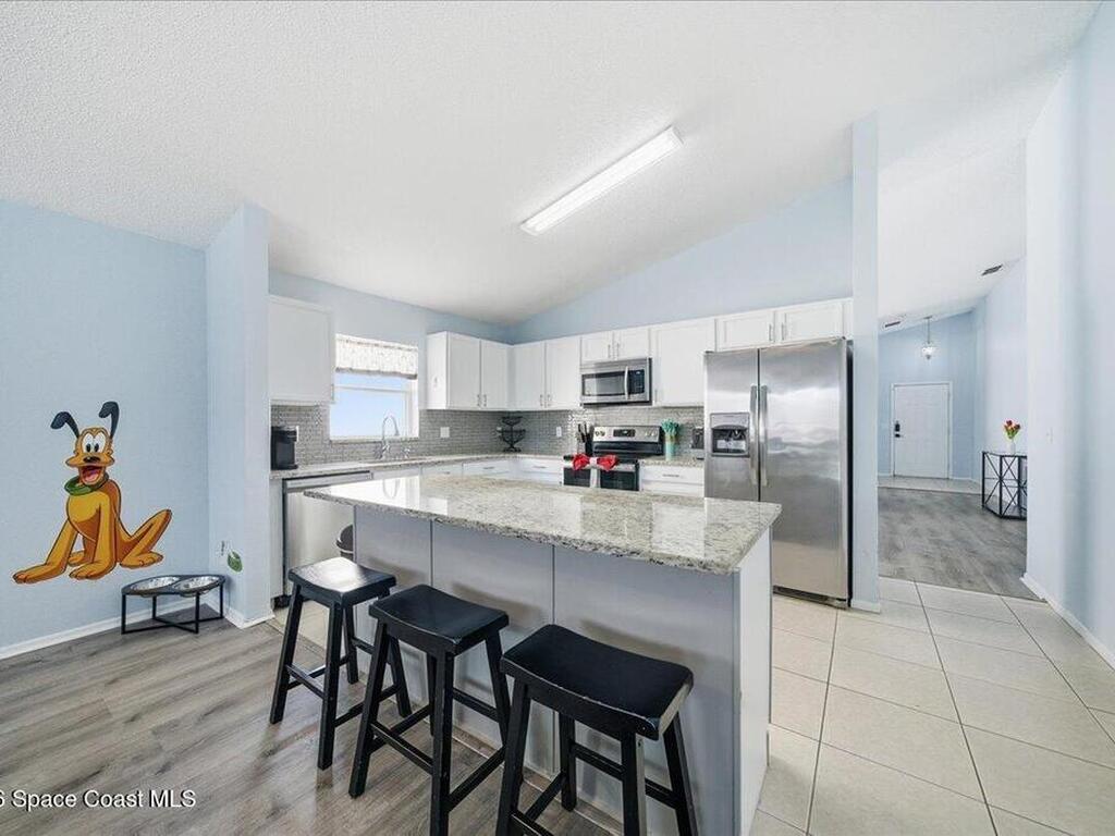 632 Bloomingdale Drive, Davenport, FL 33897