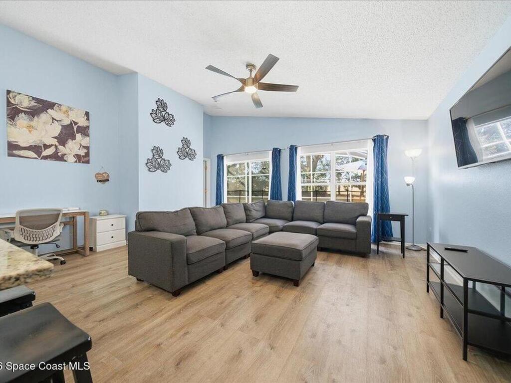 632 Bloomingdale Drive, Davenport, FL 33897