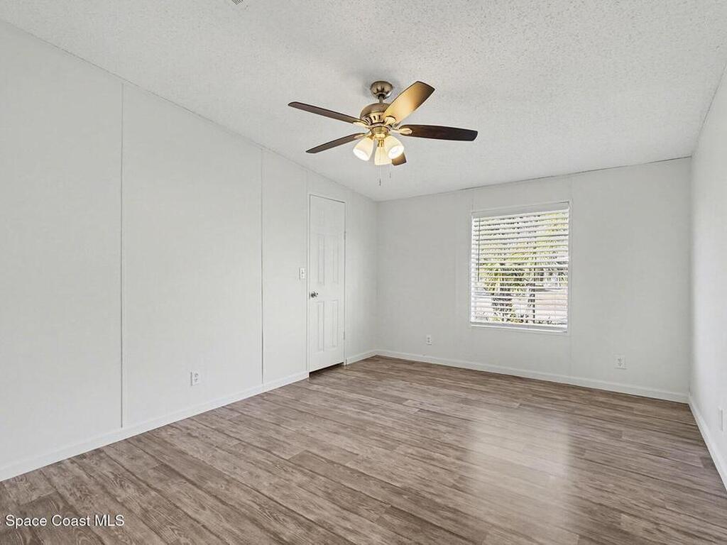 926 Laurel Circle, Barefoot Bay, FL 32976