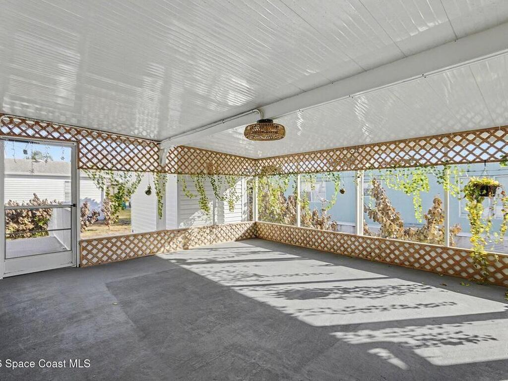 926 Laurel Circle, Barefoot Bay, FL 32976