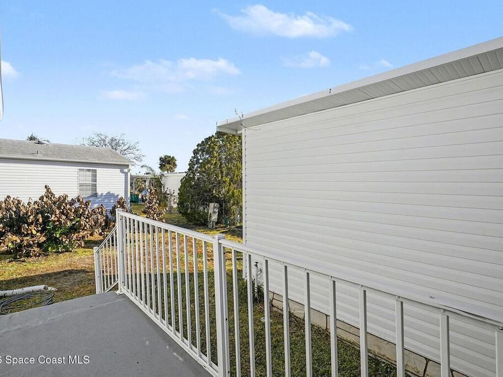 926 Laurel Circle, Barefoot Bay, FL 32976