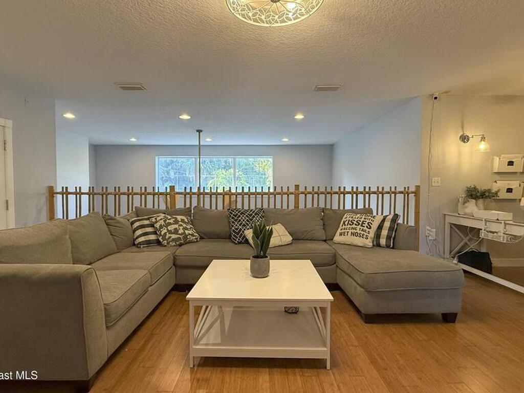 210 Pelican Drive, Melbourne Beach, FL 32951