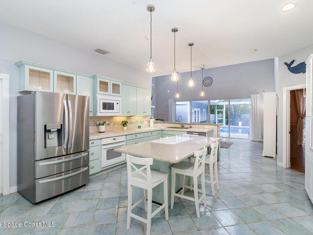 210 Pelican Drive, Melbourne Beach, FL 32951