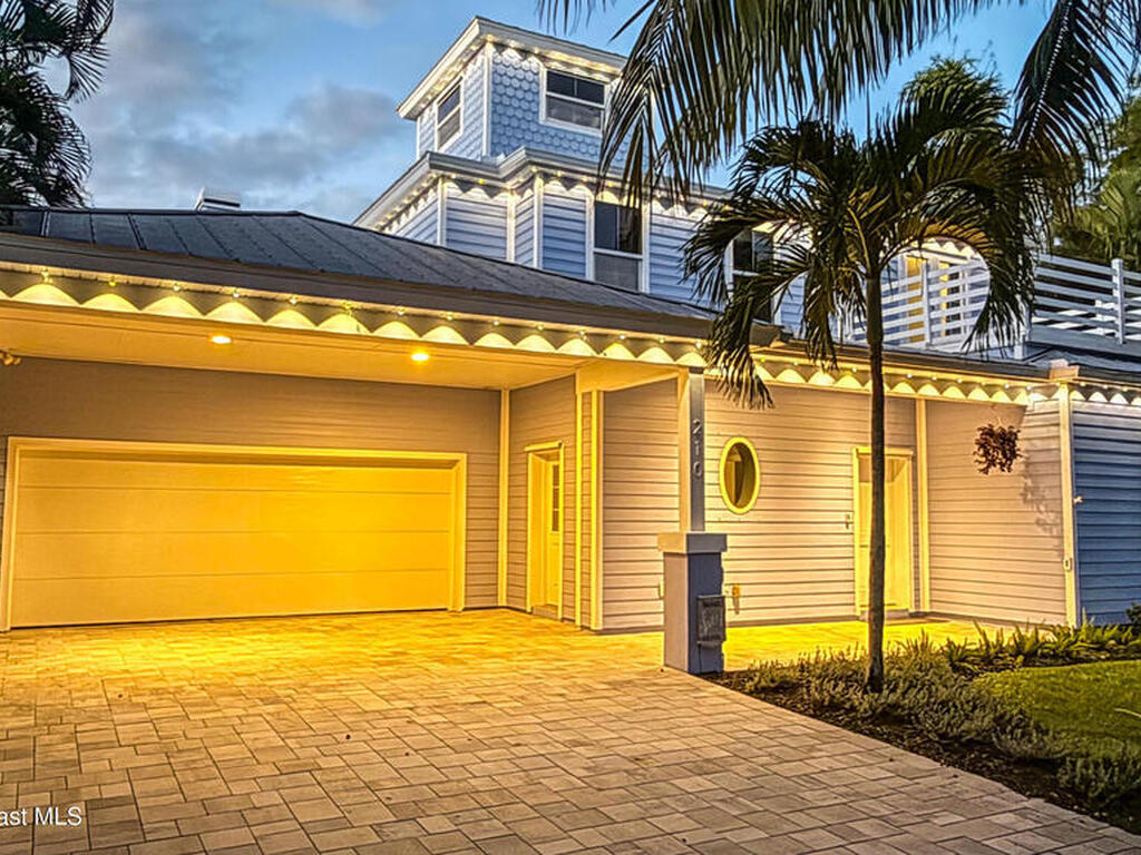 210 Pelican Drive, Melbourne Beach, FL 32951