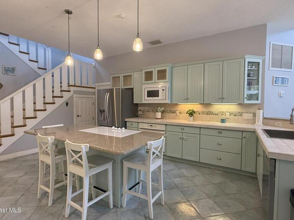 210 Pelican Drive, Melbourne Beach, FL 32951