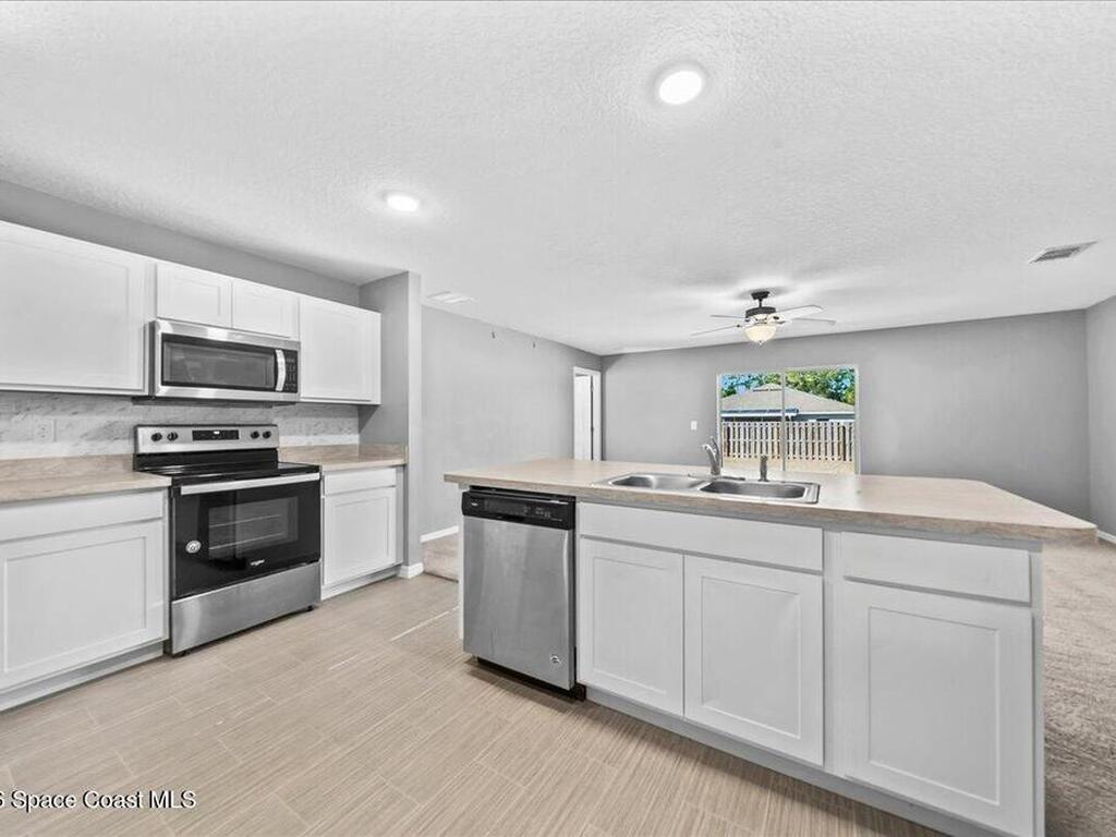 359 Hanford Road, Palm Bay, FL 32908