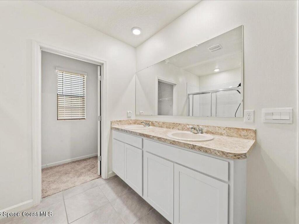 870 Remington Green Drive, Palm Bay, FL 32909