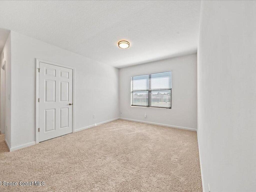 870 Remington Green Drive, Palm Bay, FL 32909