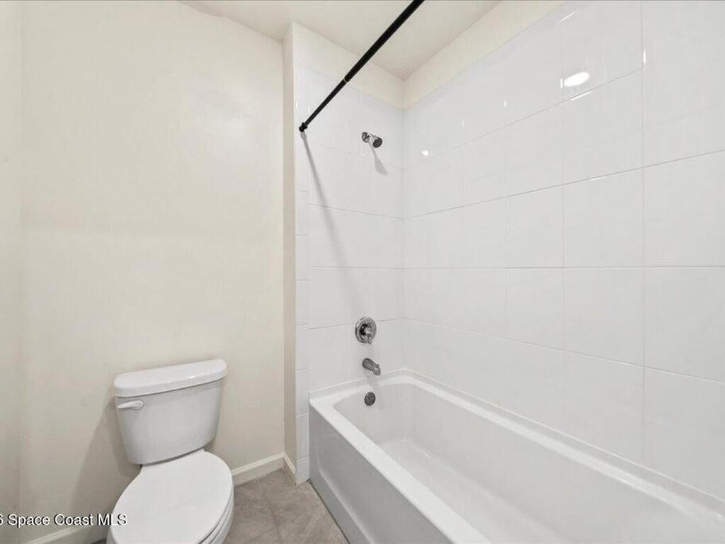 870 Remington Green Drive, Palm Bay, FL 32909