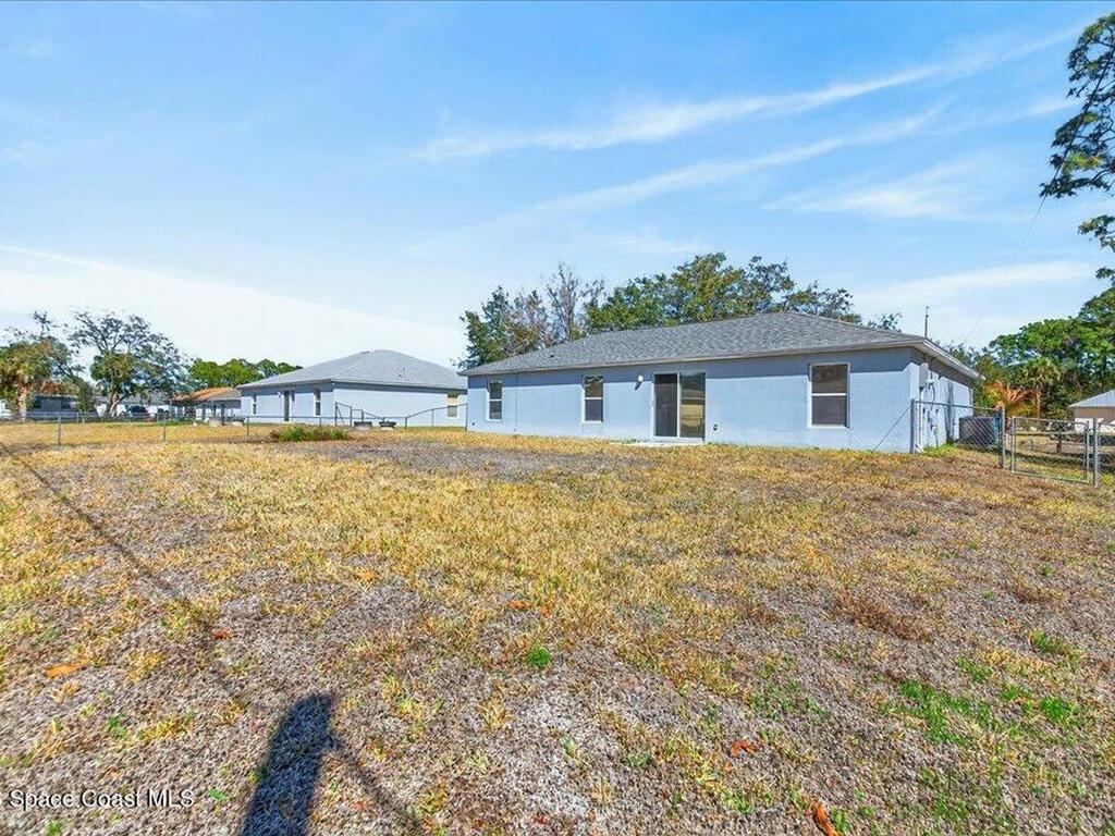 132 Hilton Avenue, Palm Bay, FL 32907