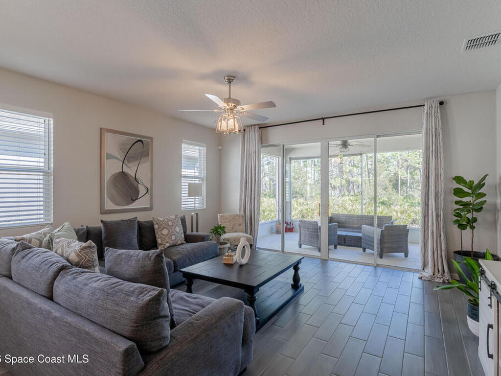 4342 Southern Vis Lp, St. Cloud, FL 34769