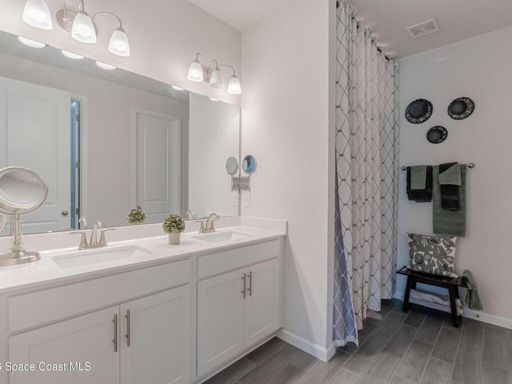 4342 Southern Vis Lp, St. Cloud, FL 34769