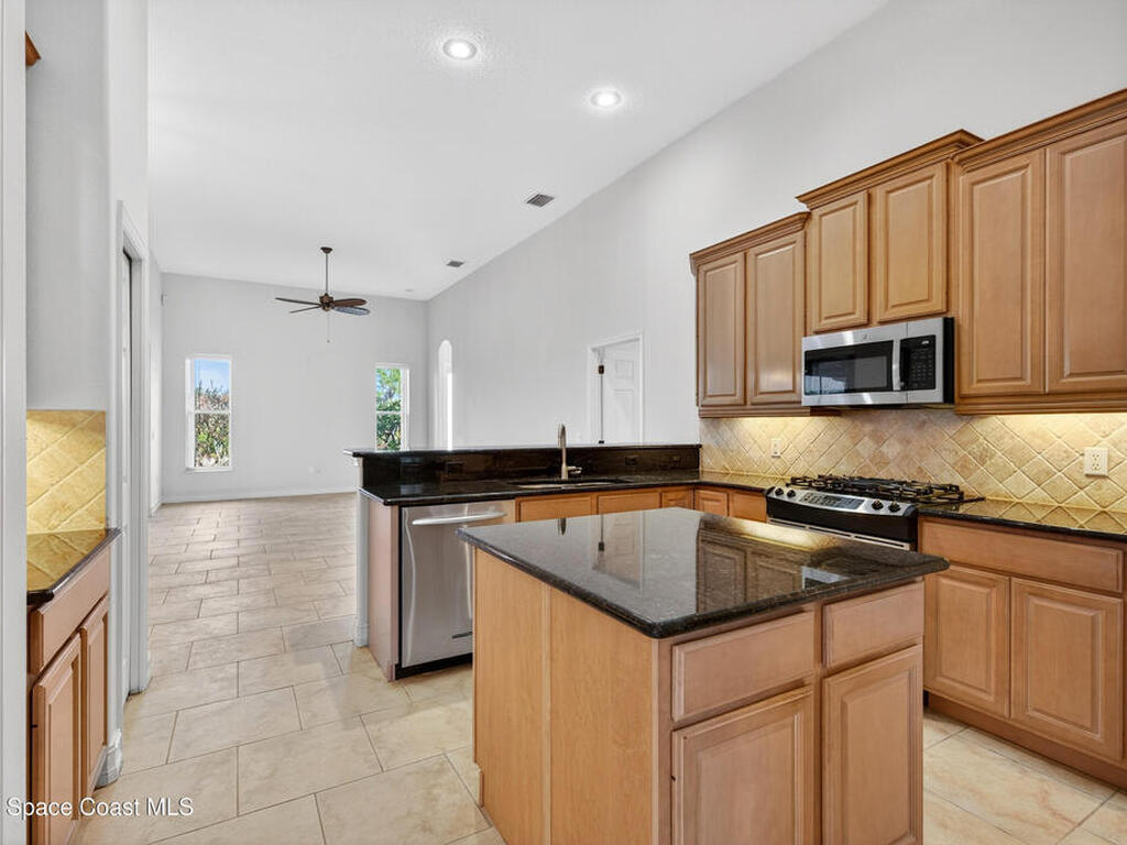 5911 Herons Landing Drive, Rockledge, FL 32955