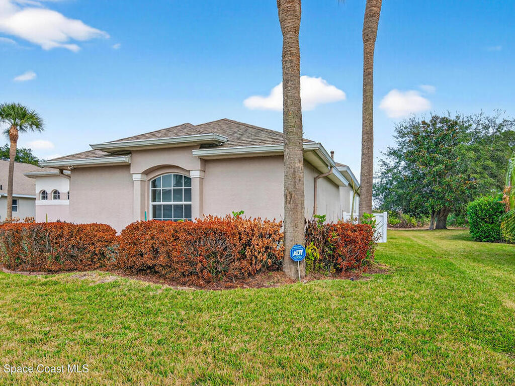 5911 Herons Landing Drive, Rockledge, FL 32955