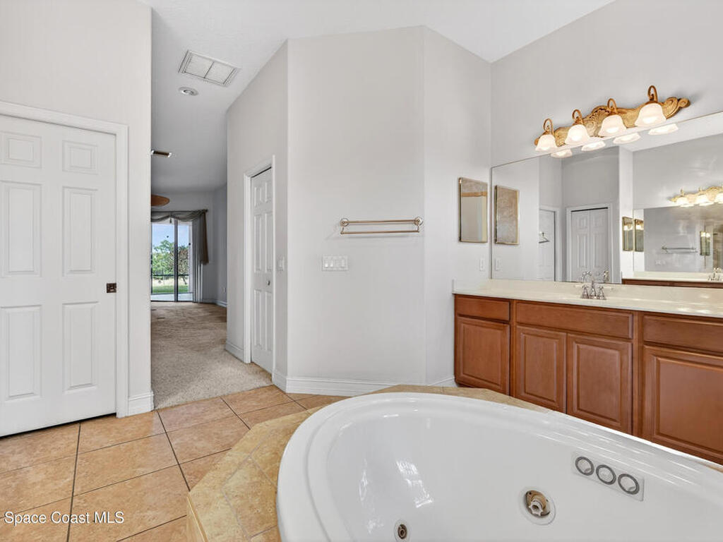 5911 Herons Landing Drive, Rockledge, FL 32955