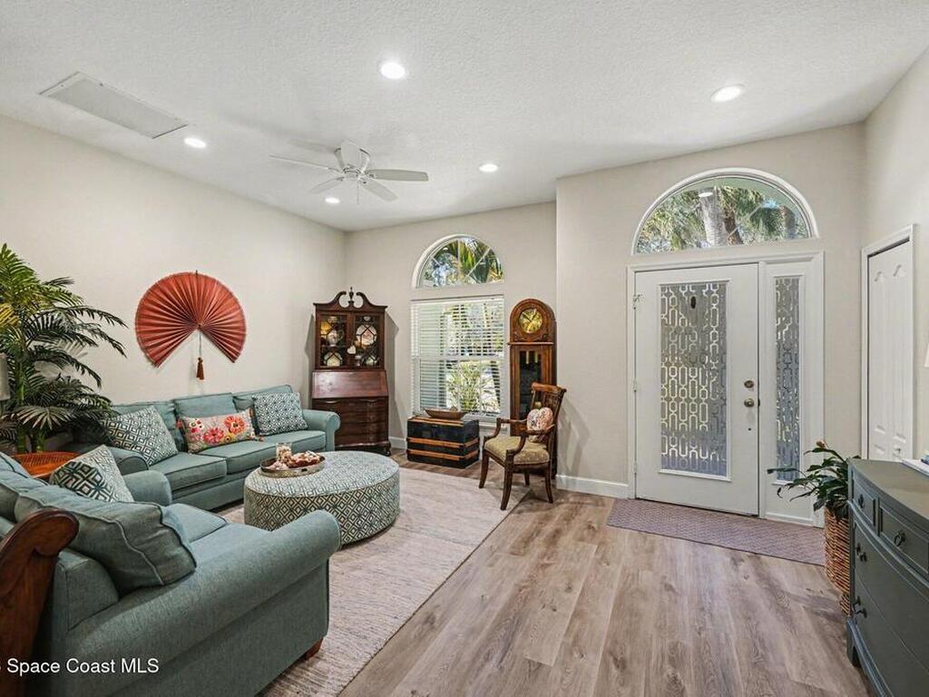 4200 Savannahs Trail, Merritt Island, FL 32953