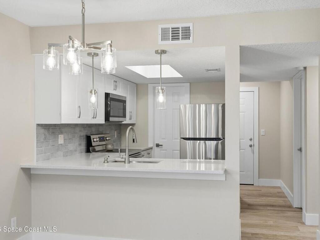 425 Catamaran Drive, Merritt Island, FL 32952