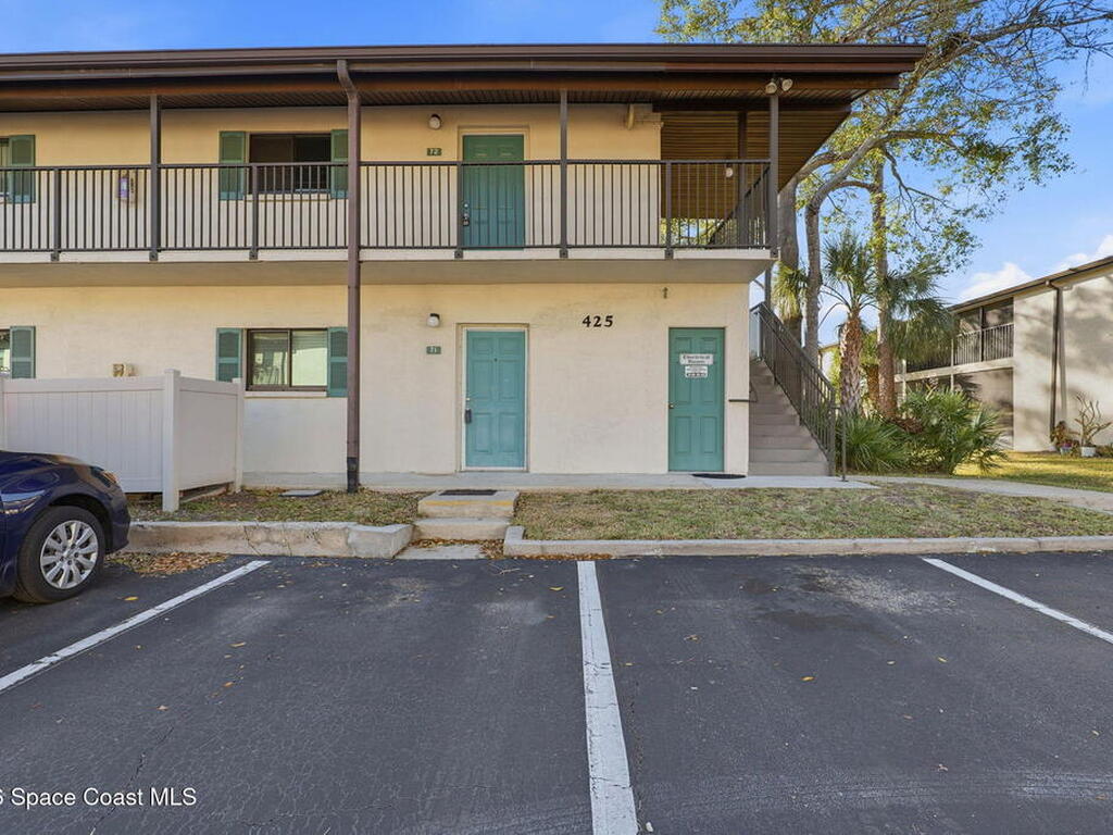 425 Catamaran Drive, Merritt Island, FL 32952