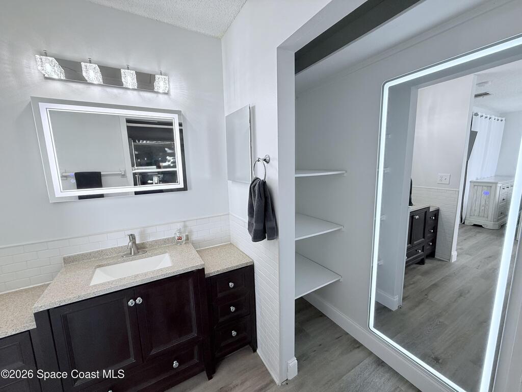 1030 Abada Court, Palm Bay, FL 32905