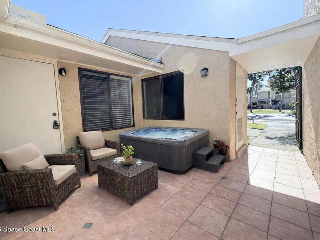 1030 Abada Court, Palm Bay, FL 32905