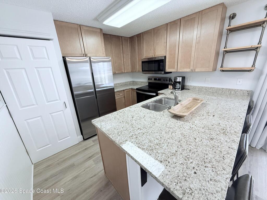 1030 Abada Court, Palm Bay, FL 32905