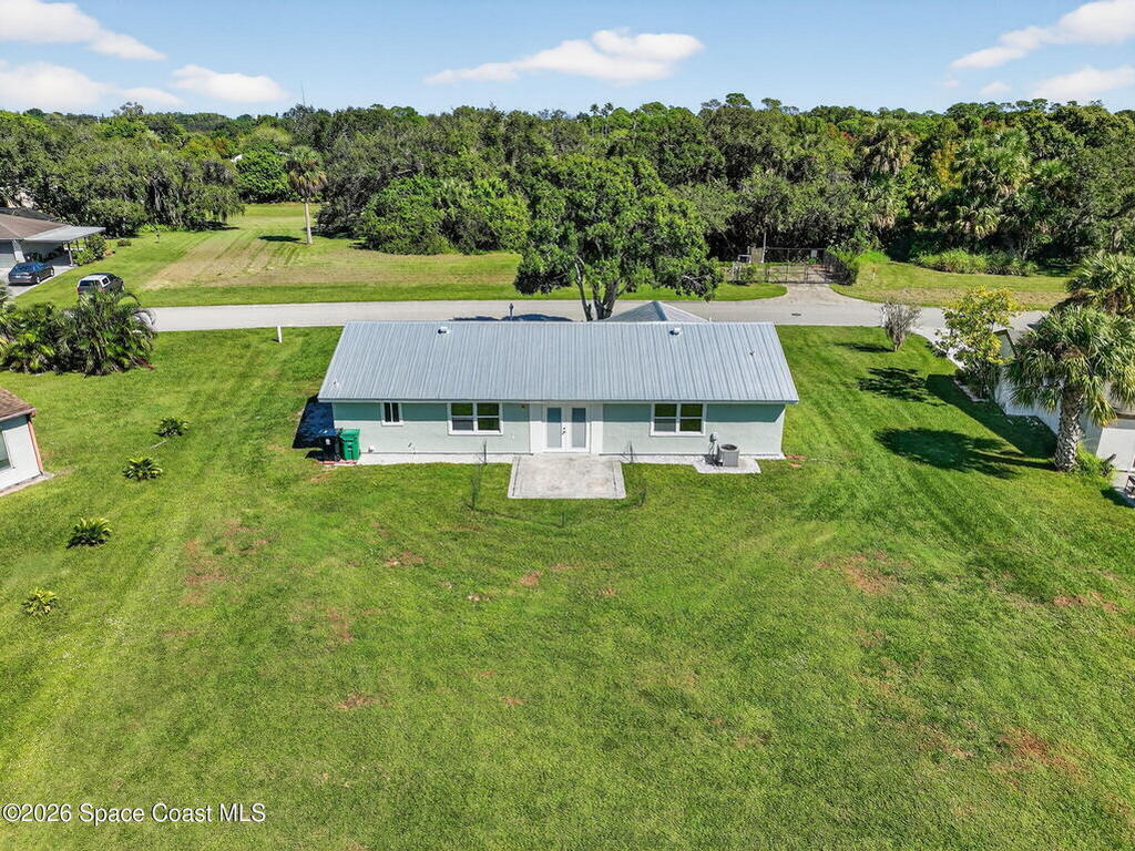 1610 SE Burning Lane, Port St. Lucie, FL 34952