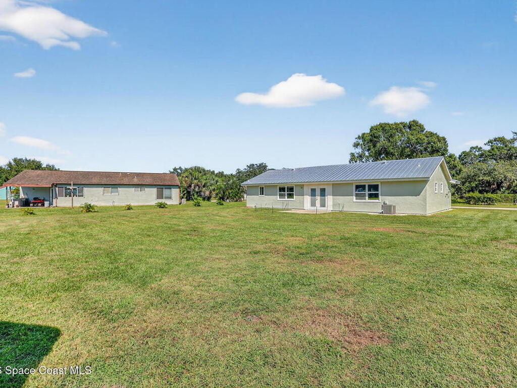 1610 SE Burning Lane, Port St. Lucie, FL 34952