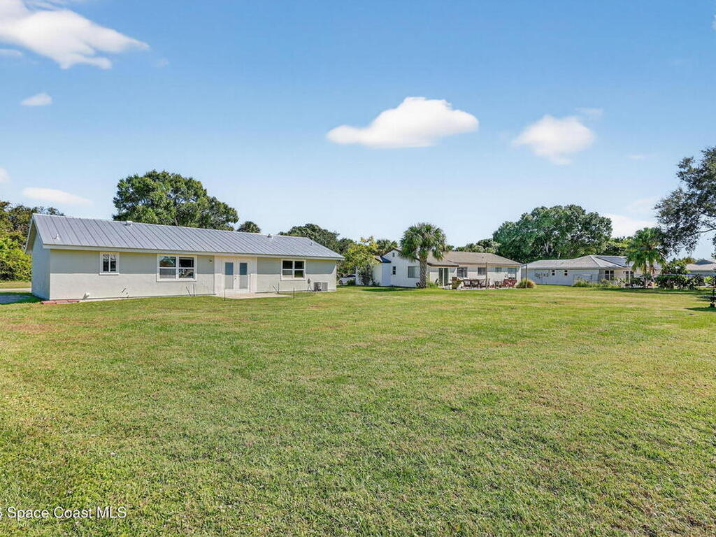 1610 SE Burning Lane, Port St. Lucie, FL 34952