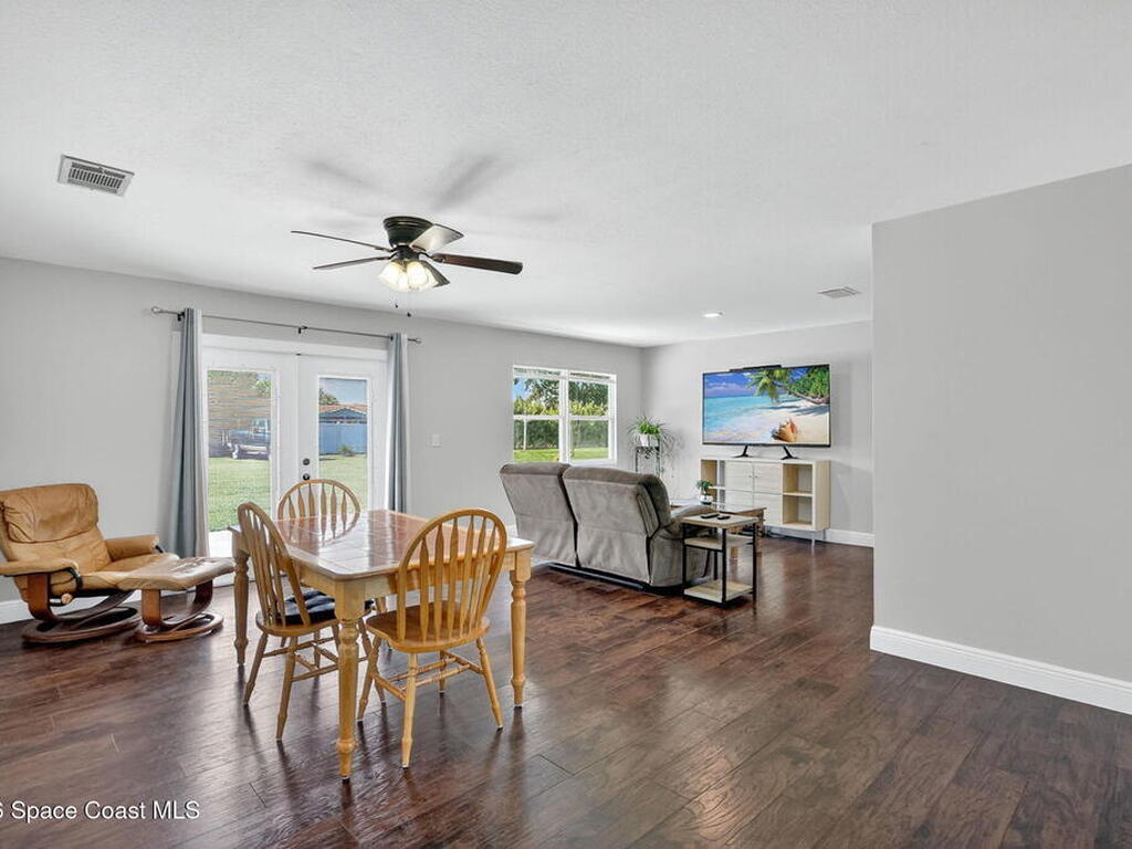 1610 SE Burning Lane, Port St. Lucie, FL 34952